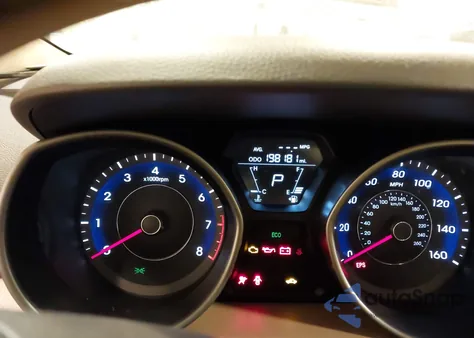 2013 Hyundai Elantra Limited from USA, damaged, VIN 5NPDH4AE1DH398582